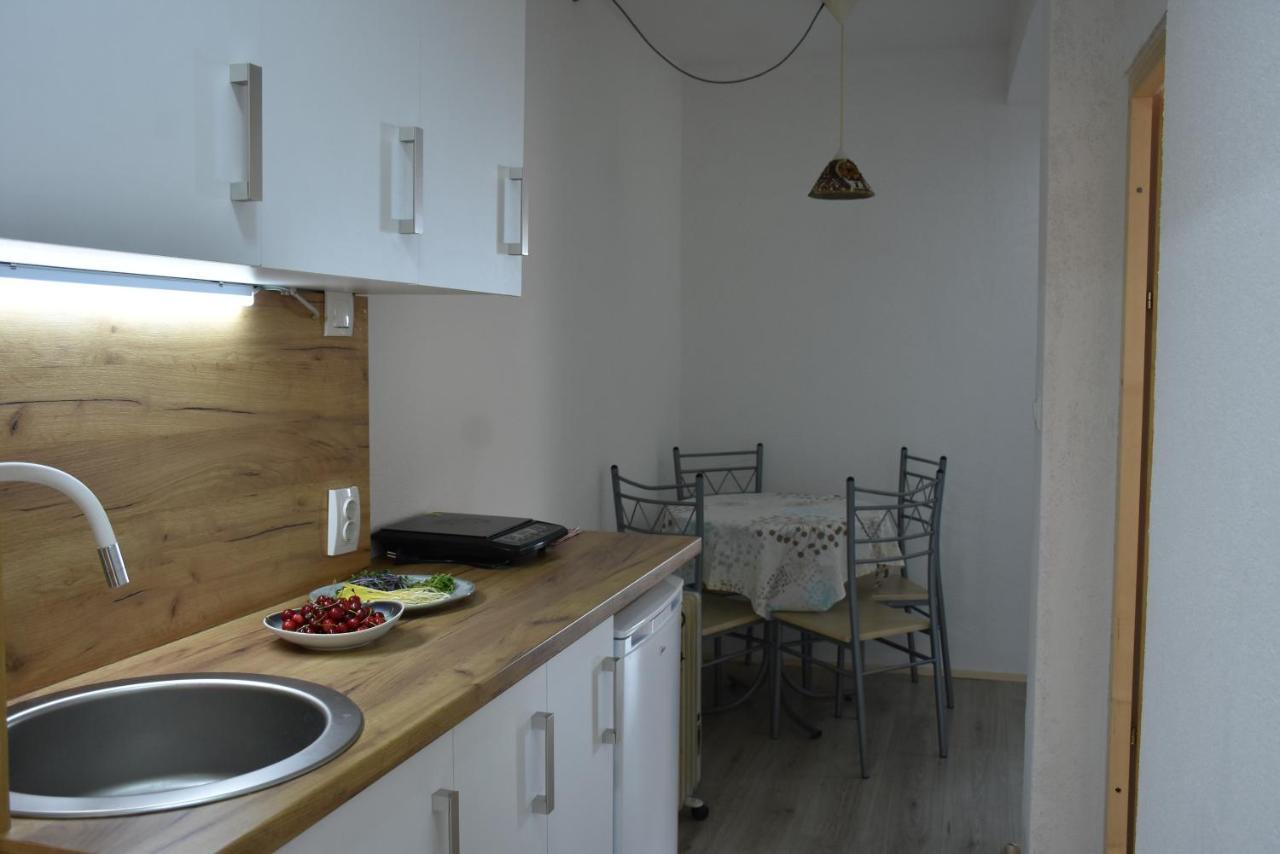 Bache Apartments Ohrid Esterno foto