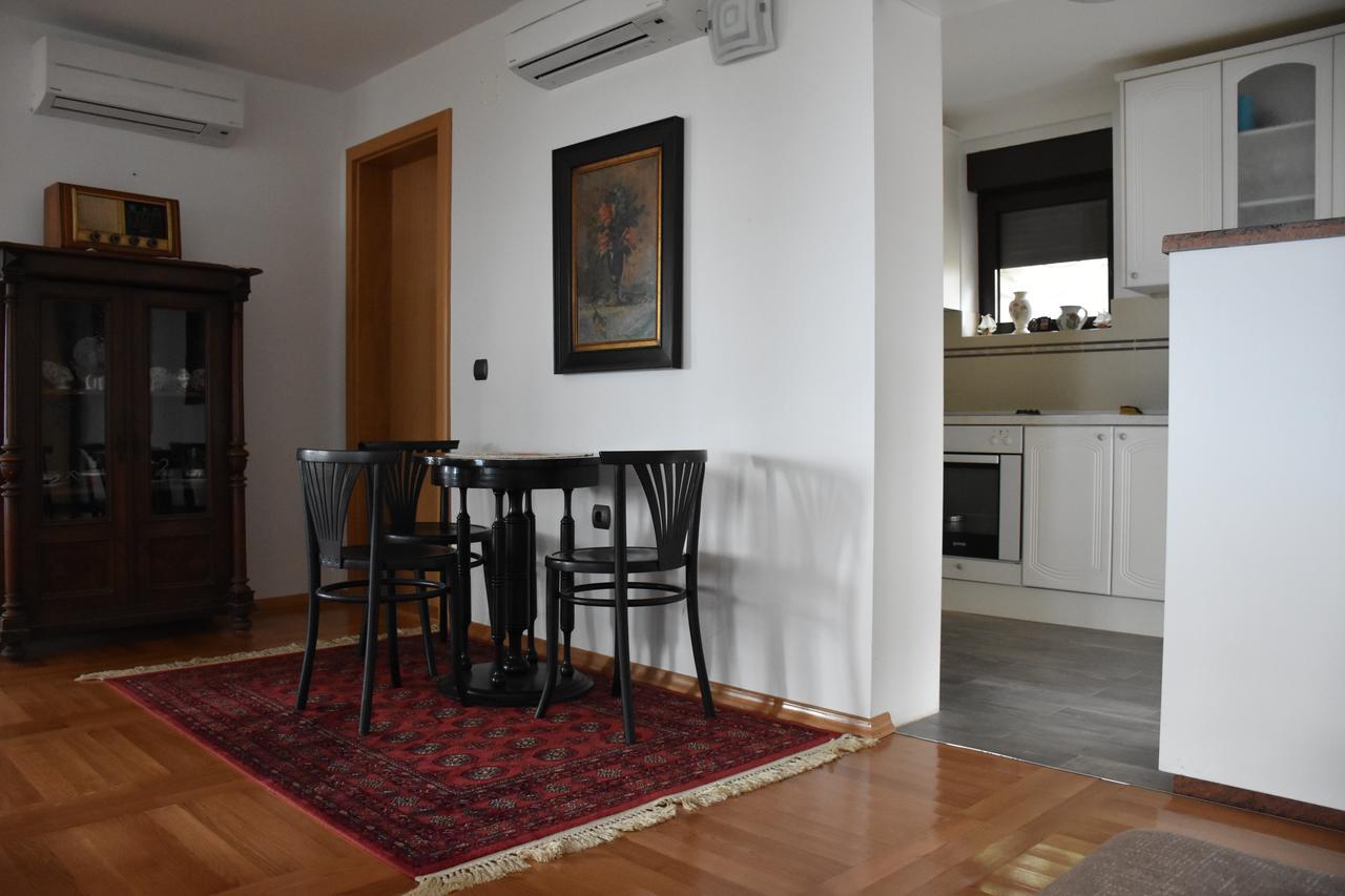 Bache Apartments Ohrid Esterno foto