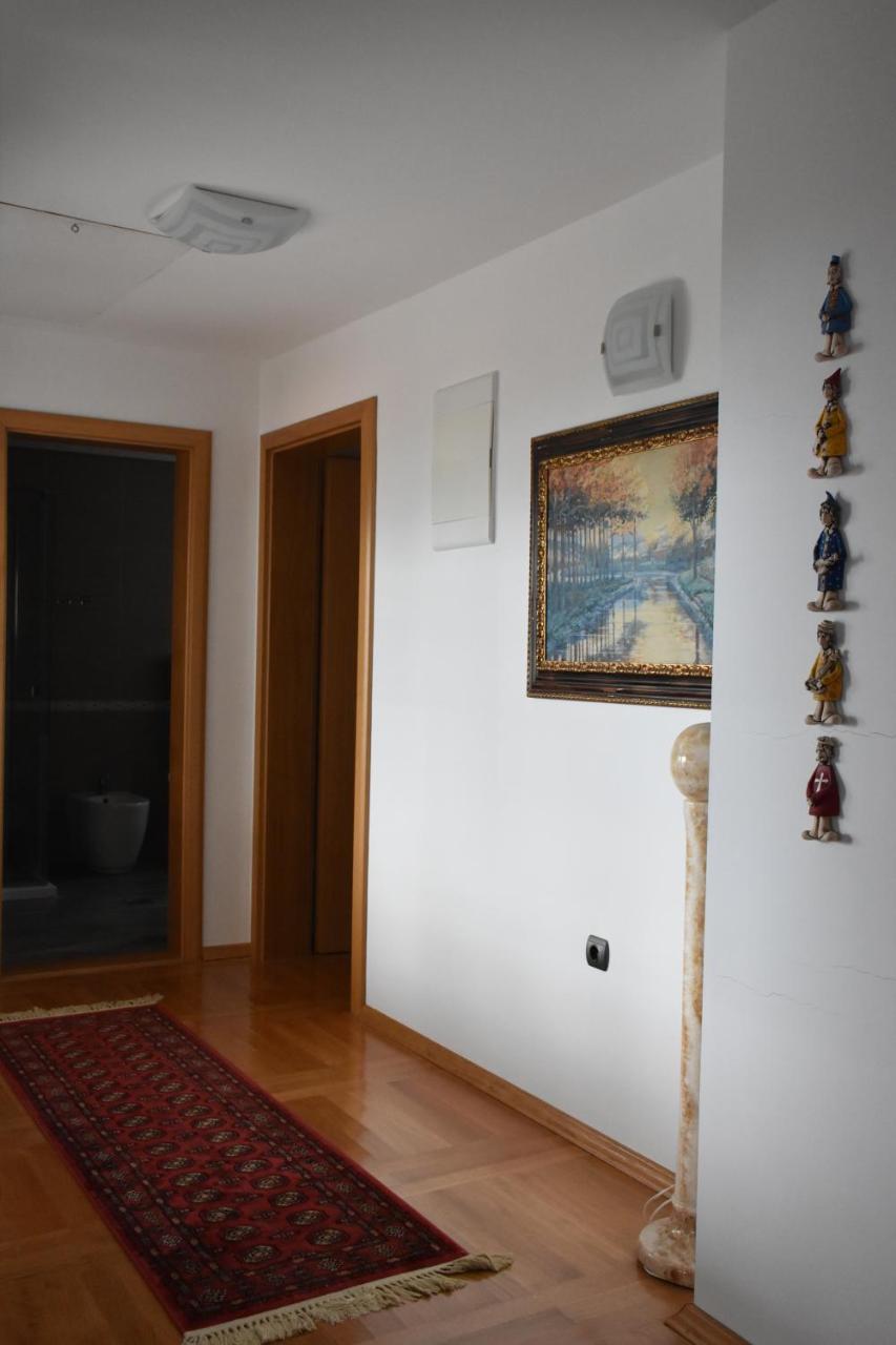 Bache Apartments Ohrid Esterno foto