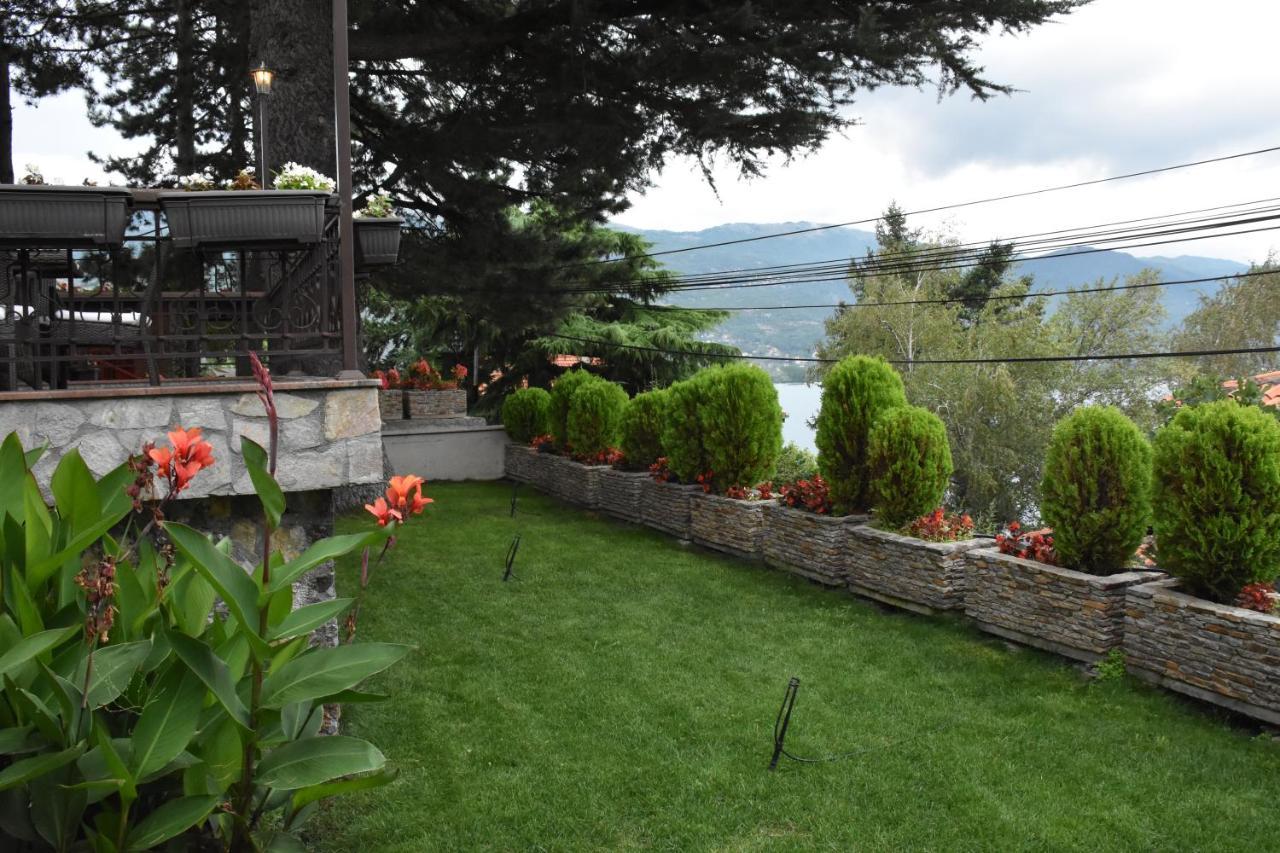 Bache Apartments Ohrid Esterno foto